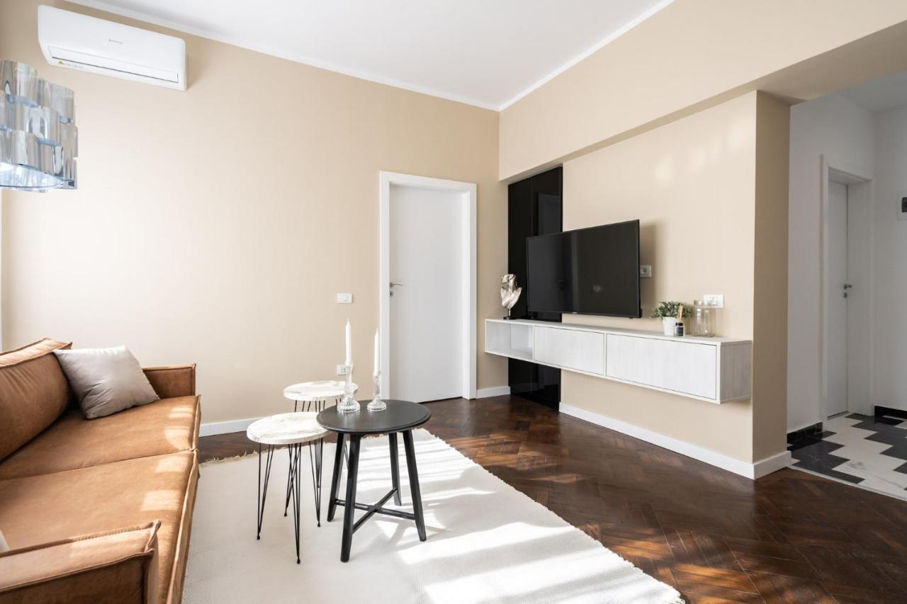 Elegant Two Bedrooms Apartment Bukarest Exterior foto