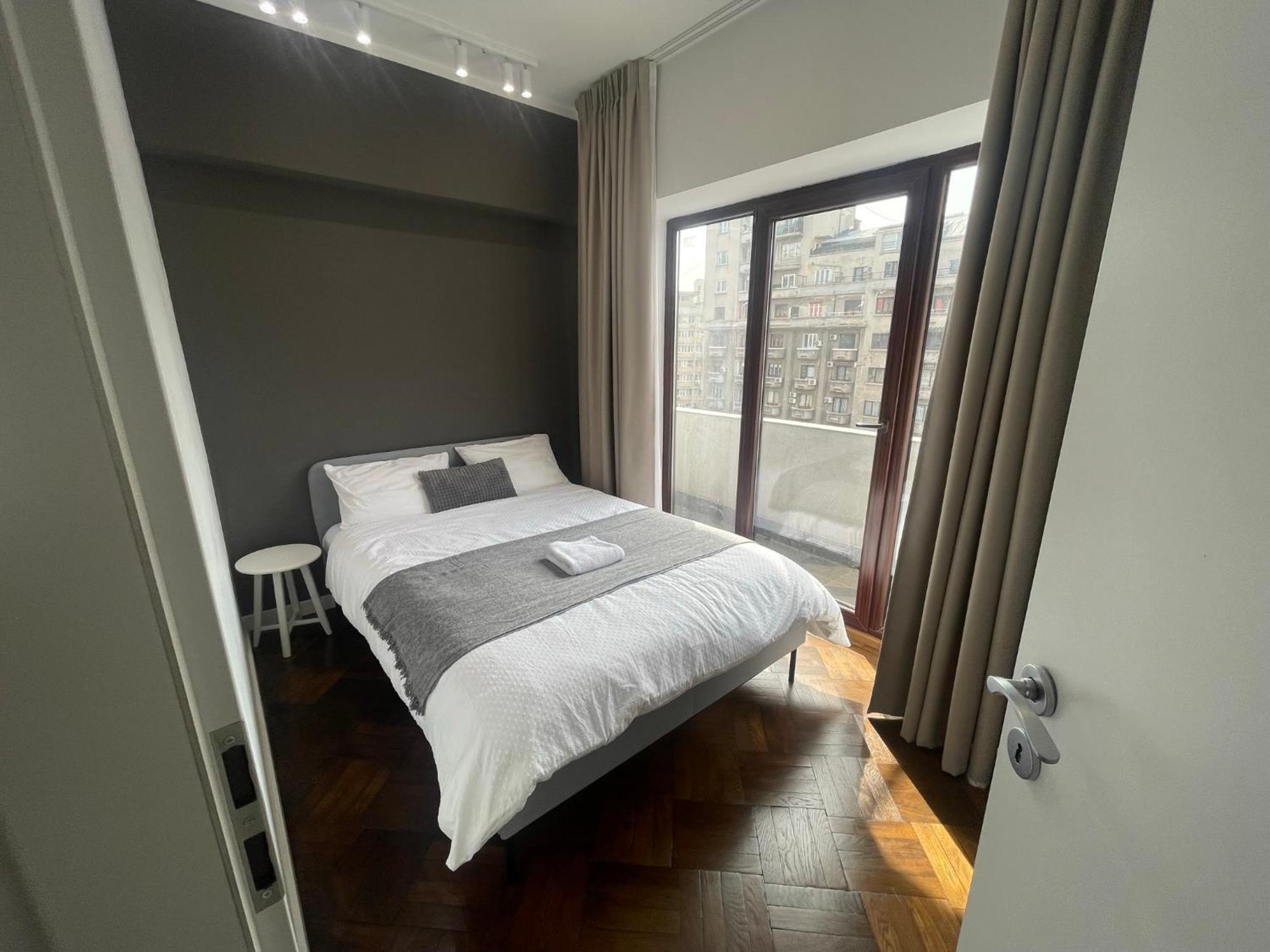 Elegant Two Bedrooms Apartment Bukarest Exterior foto